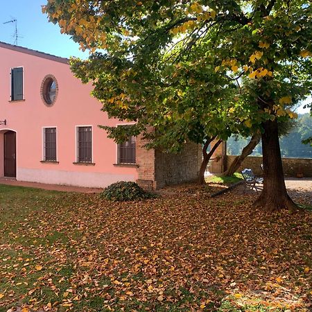 וולטה מנטובנה Agriturismo Case In Collina מראה חיצוני תמונה