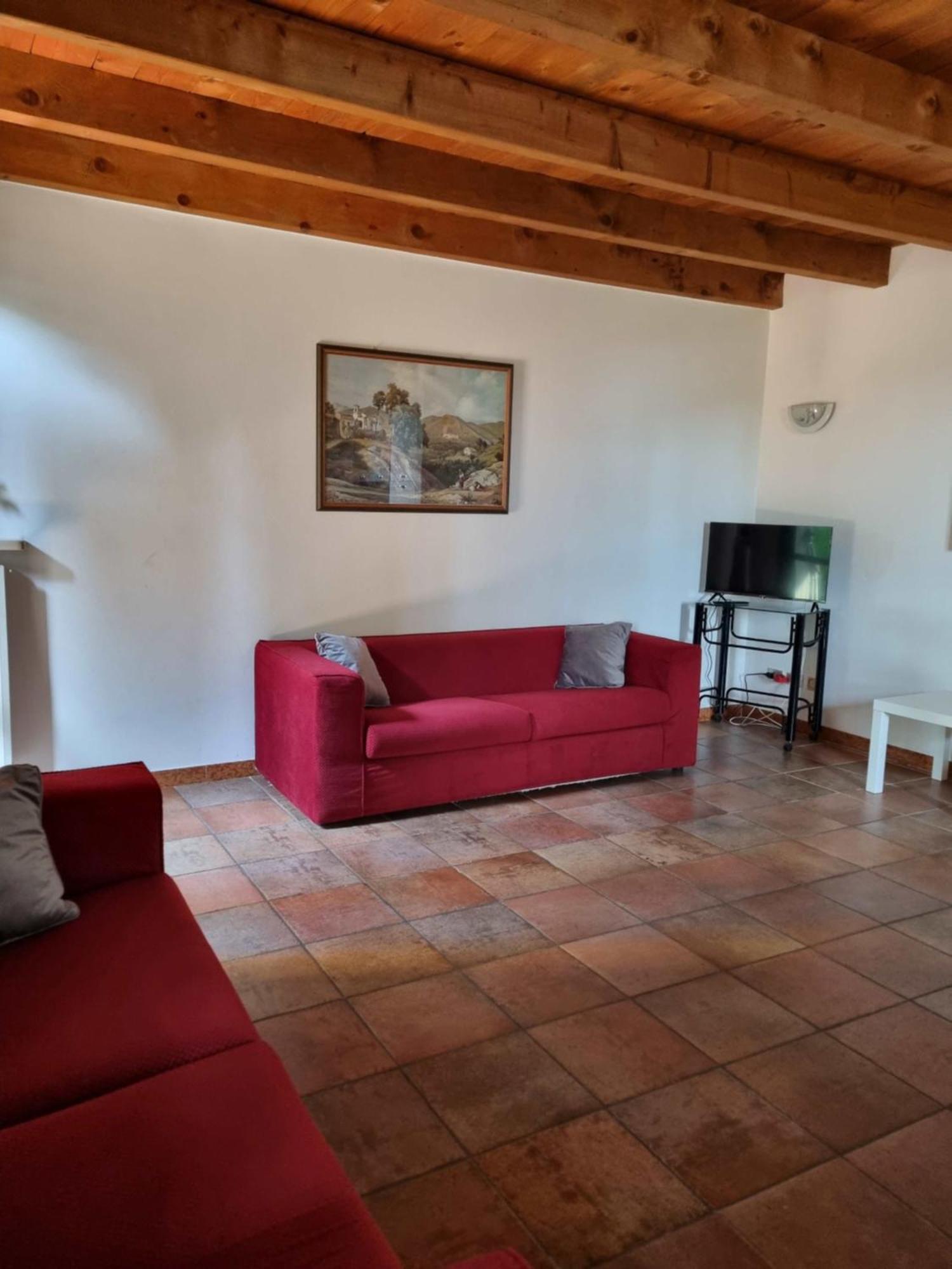 וולטה מנטובנה Agriturismo Case In Collina מראה חיצוני תמונה